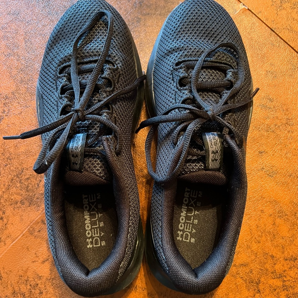 Under Armour Black Athletic Shoes